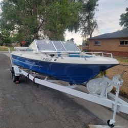 Jet Boat - 19 Foot, 460 Ford Motor