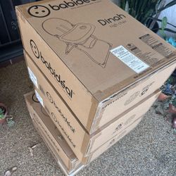 NEW IN BOX:: Portable High Chair 