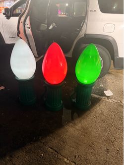 Christmas 3 foot tall Christmas light bulb