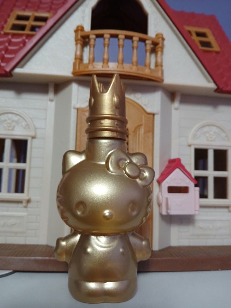 Hello Kitty Perfume
