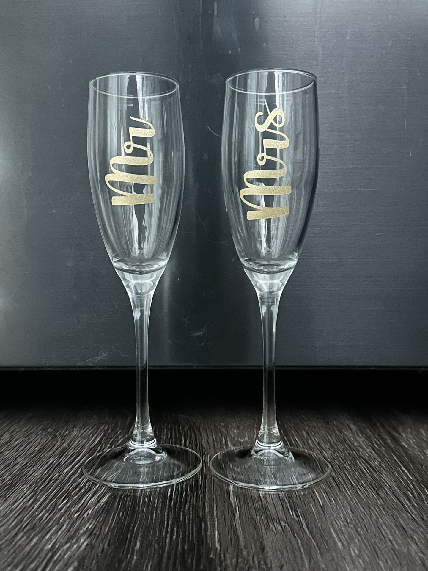 Mr&Mrs Champagne glasses