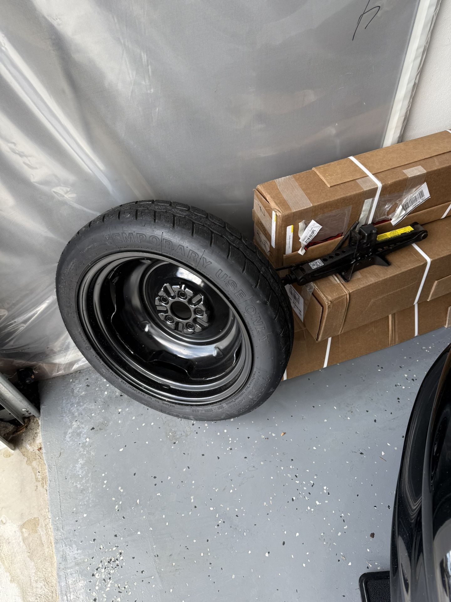 Spare tire with Jack