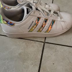 Adidas Ladies Sneakers Size 6