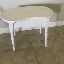 White Stool ~ Shabby Chic 