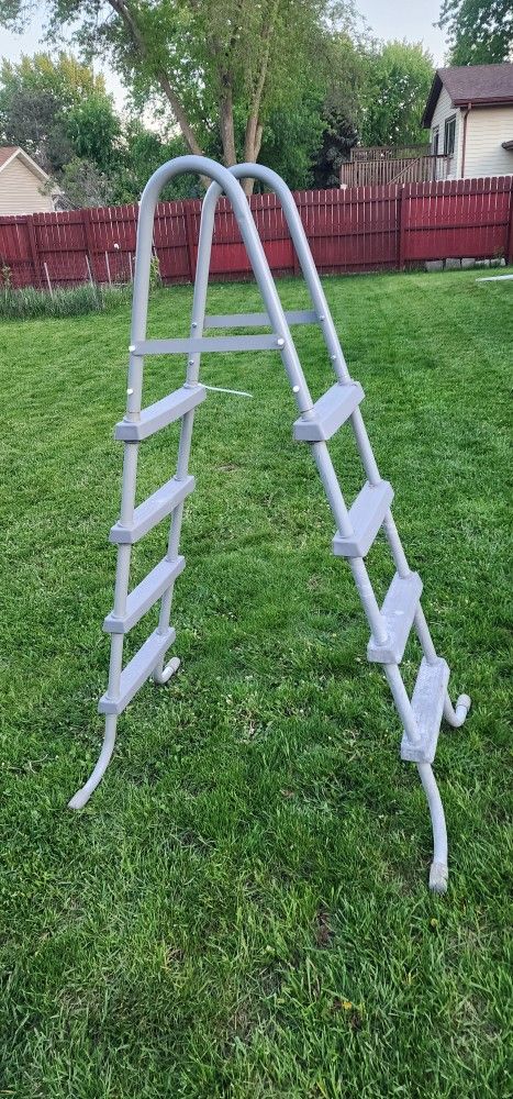 Pool Ladder