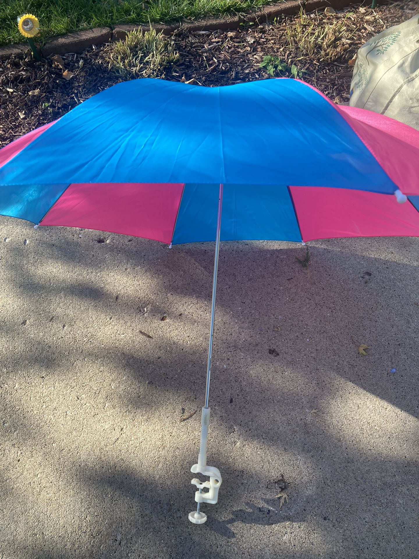Kids Clip On Umbrella 