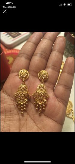 Gold plated earrings