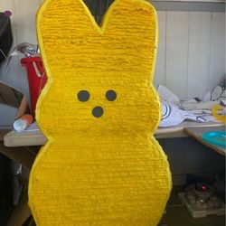 Easter Pinatas 45$ Each Delivery Available In Phelan Adelanto Victorville 