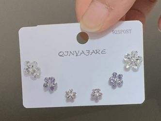 Ear Studs S925