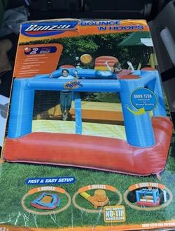 Banzai Bounce ‘n Hoops Play Area 8x8x5.4 Ft - new