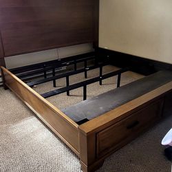 King Size  Bed And Mattress