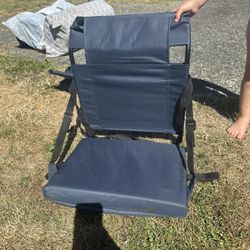 2 stadium/bleacher chairs
