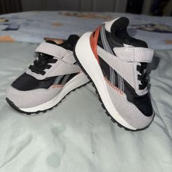 Reebok Shoe