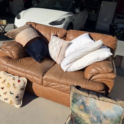 Couch Without Pillows 