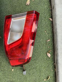 2018 Chevy Cruze Sedan Rear Tail Light Left Side