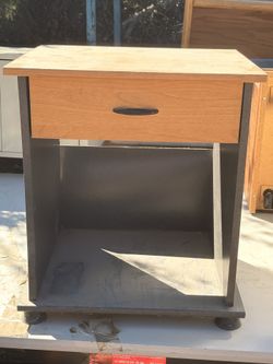 Night stand Bedside Table