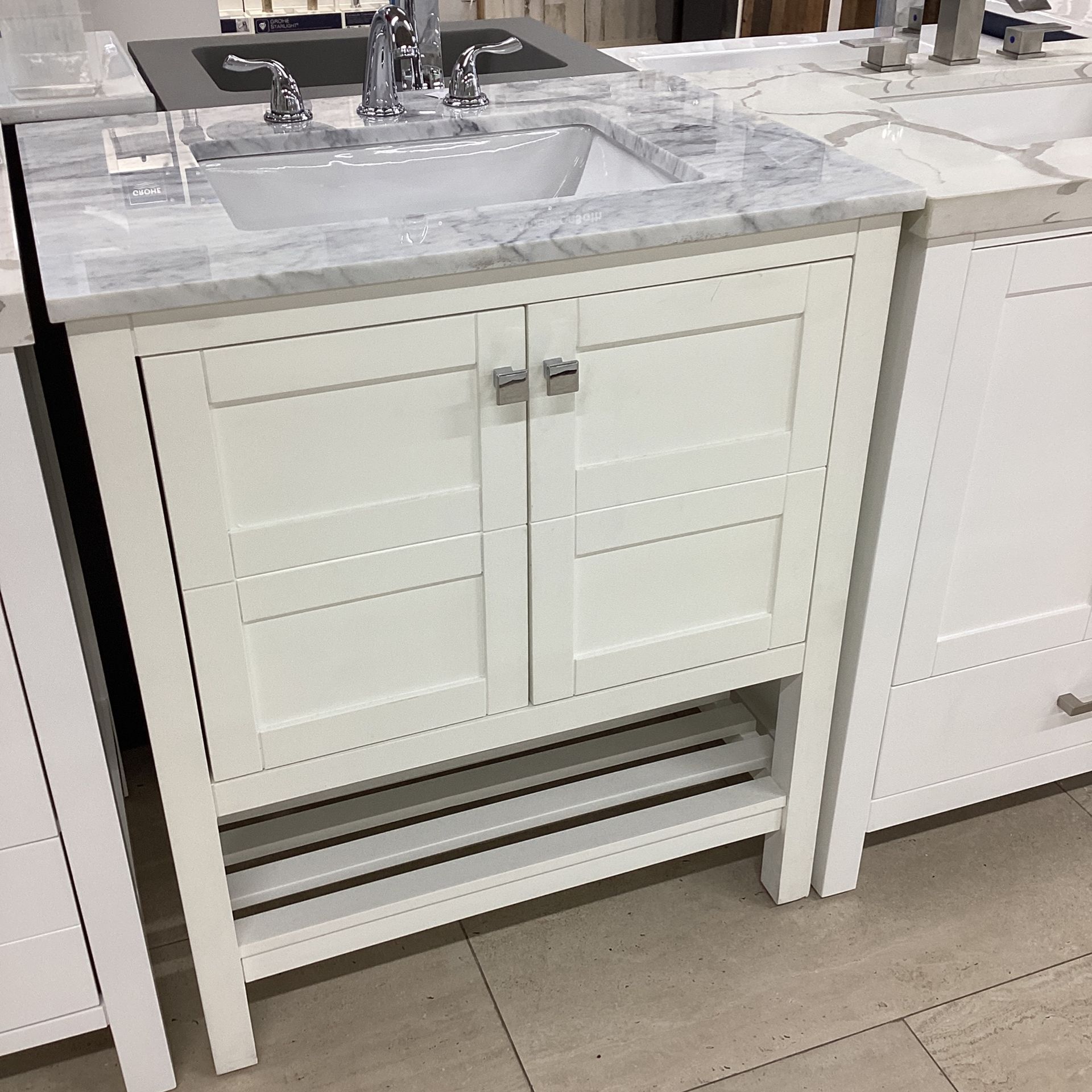 30” Bathroom Vanity /solid Wood