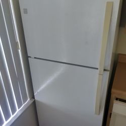 Kenmore Refrigerator