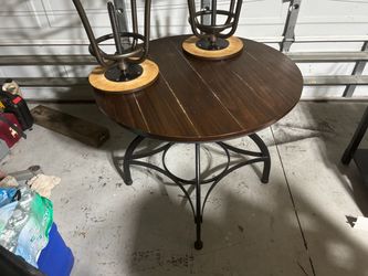 Round Adjustable Wood Top Dining Table with Metal Base