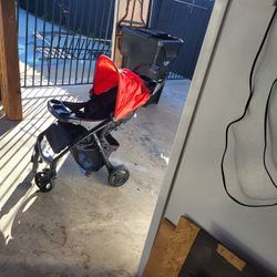 Red Light Weight Stroller. 