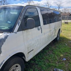 2000 Chevy Cargo Van 3500 Edition 