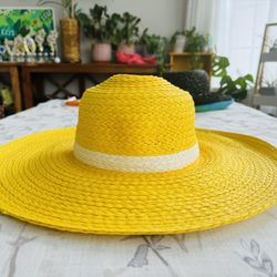 Brand New Yellow Straw Hats OS Summer