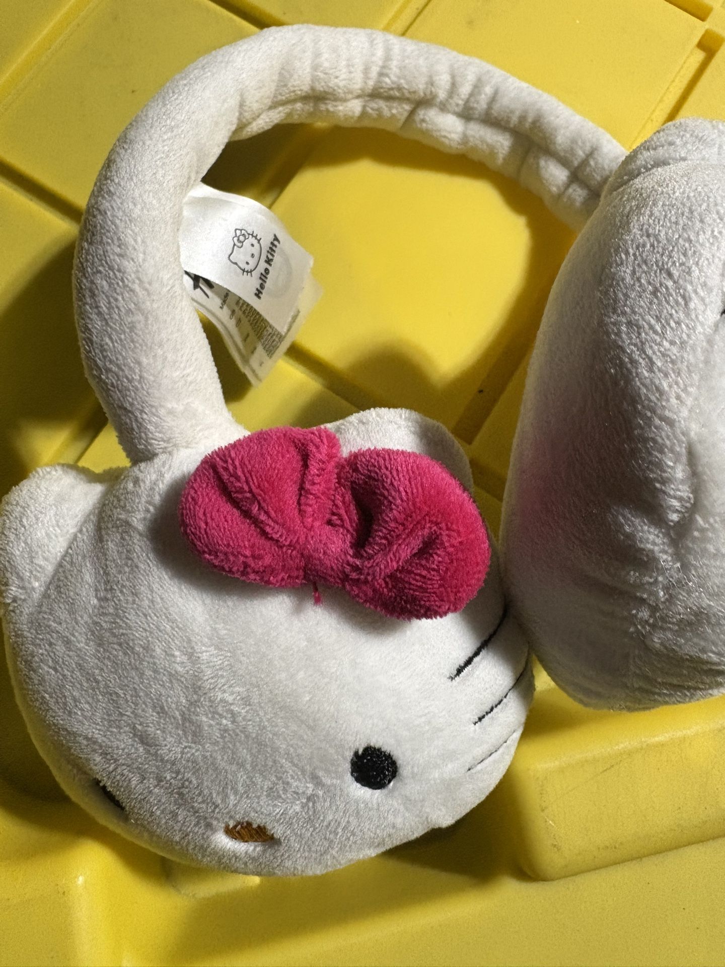 Hello kitty Earmuffs