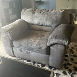 Couch Chairs 