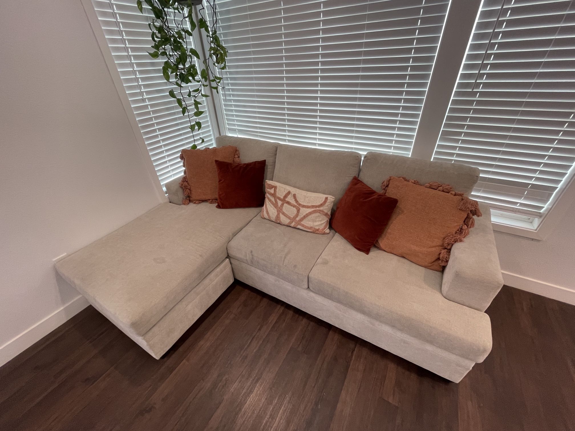 Sleeper Sofa Bed with Reversible Chaise