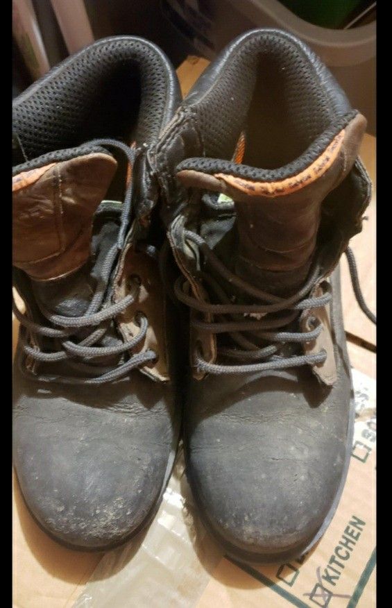 Mens Work Boots sz8.5