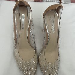 Women heels Size 7