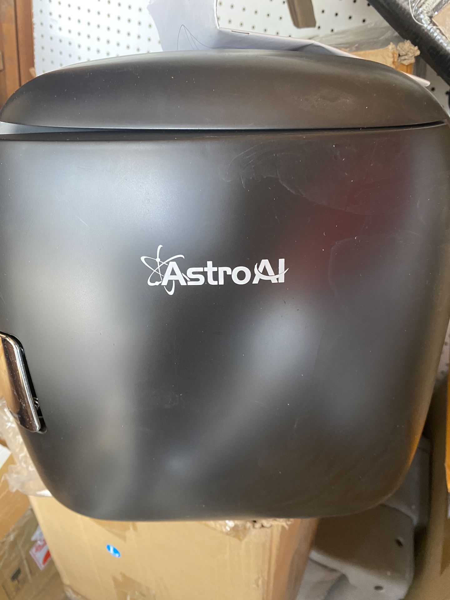 AstroAI Mini Fridge 9 Liter
