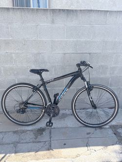 Fuji mountain bike