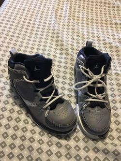 Boys Jordan sneakers size 3/ Y .