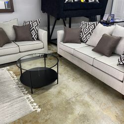 New Sofá And Loveseat 2 Pieces