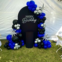 BALLOON GARLAND