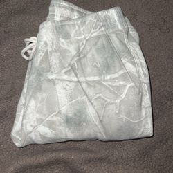 Ambercrombie And Fitch Grey Camo Sweatpants 
