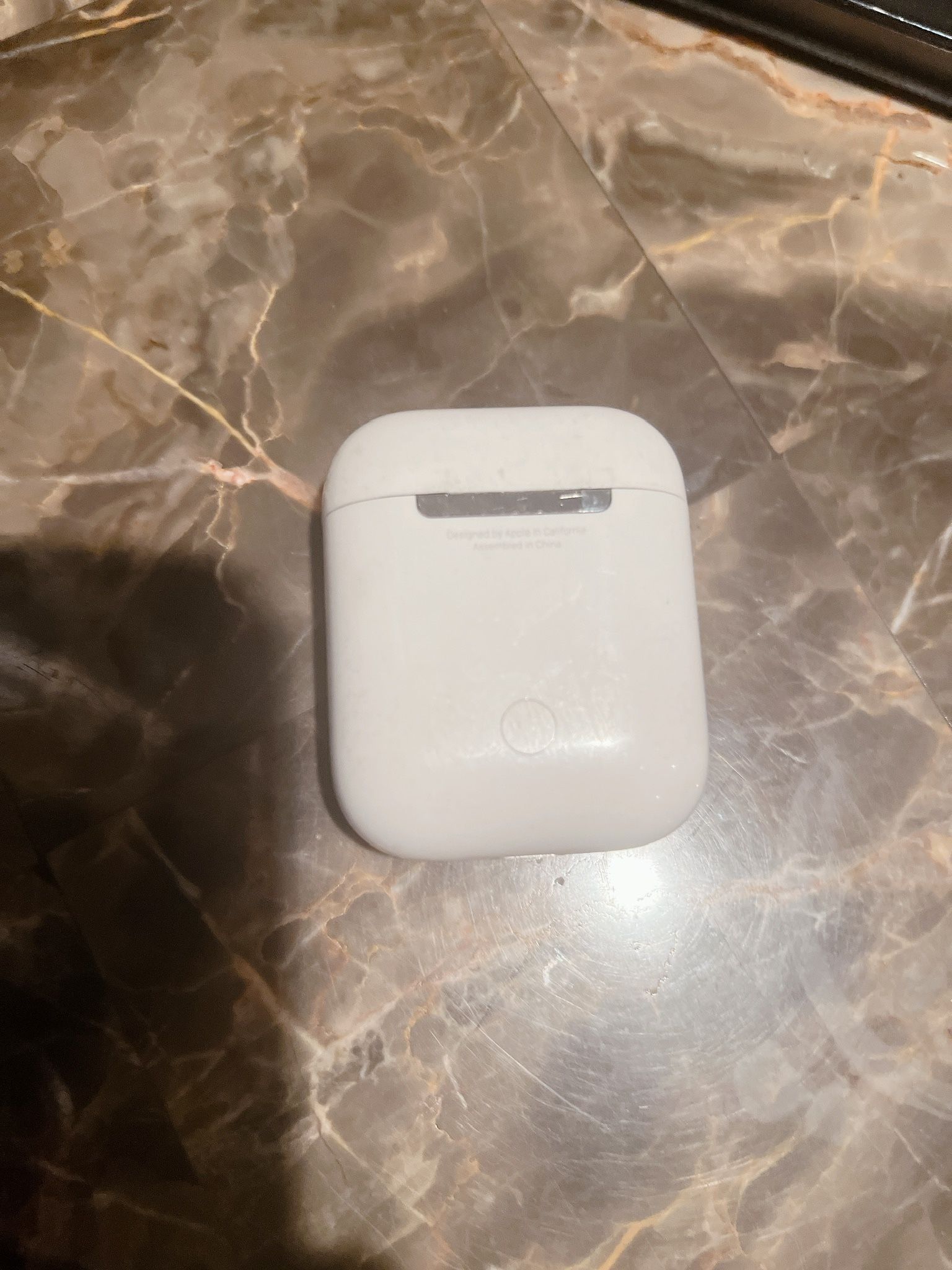AirPod Right Side Missing