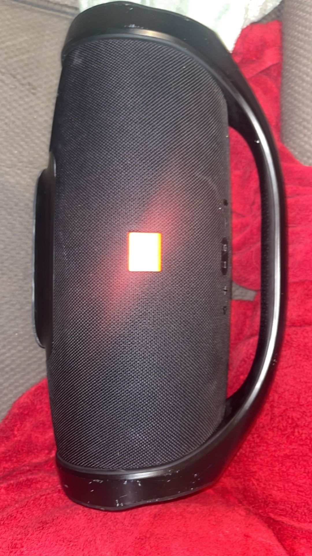 Jbl Boombox