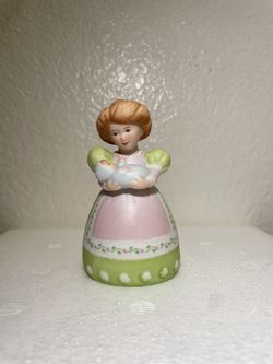 Avon  A Mother’s Love Porcelain Bell