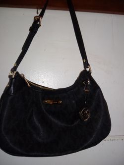 Hurry Hurry Michael Kors purse for the low