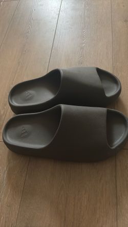 Yeezy slides