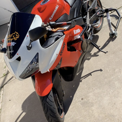 Kawasaki 636 - 05’