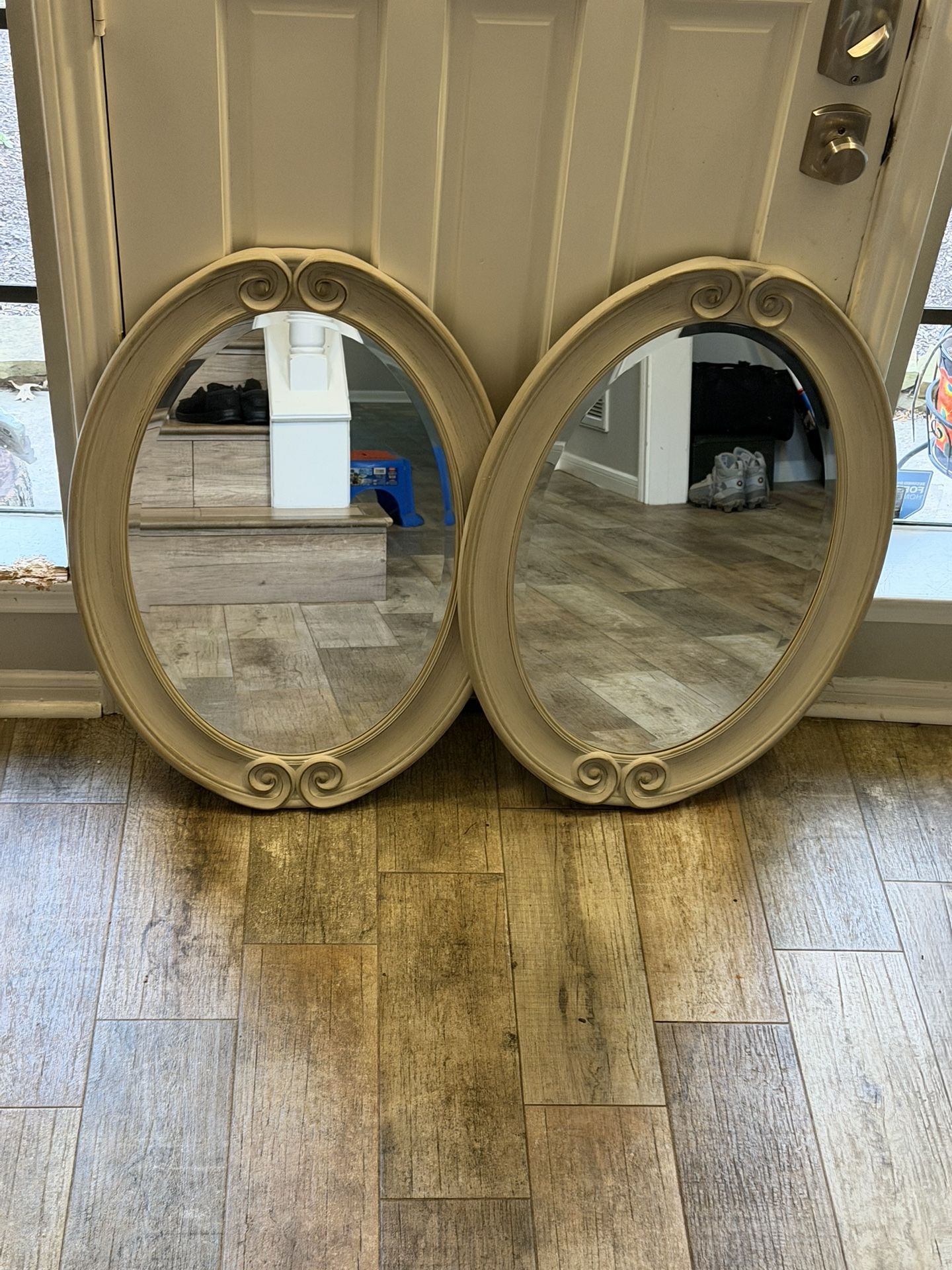 Set Of Mirrors