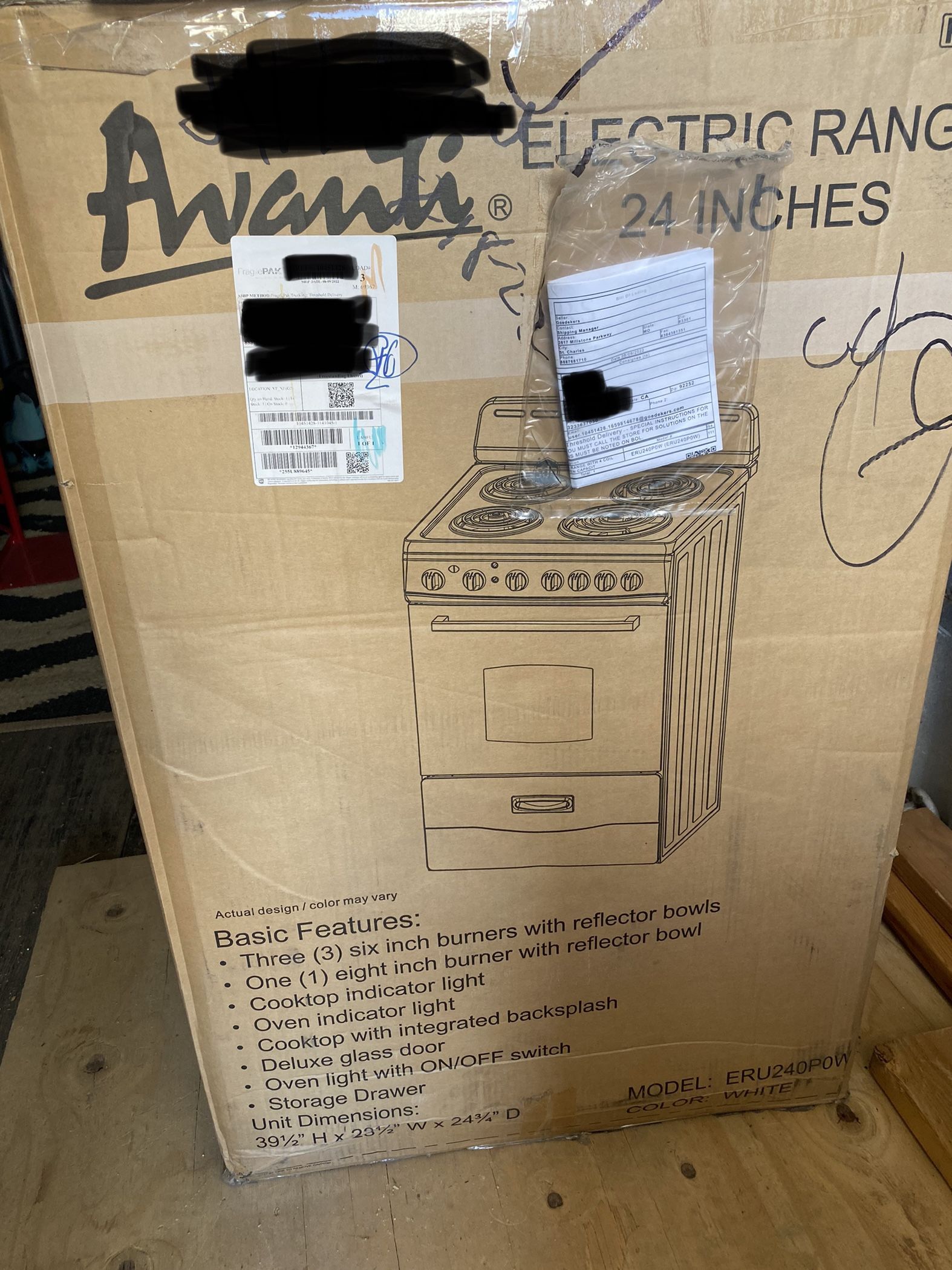 Avanti Electric Range Stove!