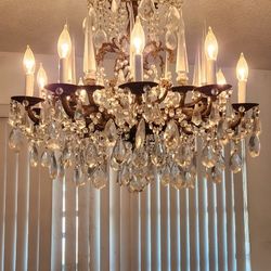 Beautiful Big Crystal Chandelier