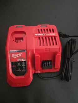 Milwaukee M18 M12 Battery Charger