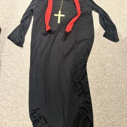 Mens Priest Halloween Costume 