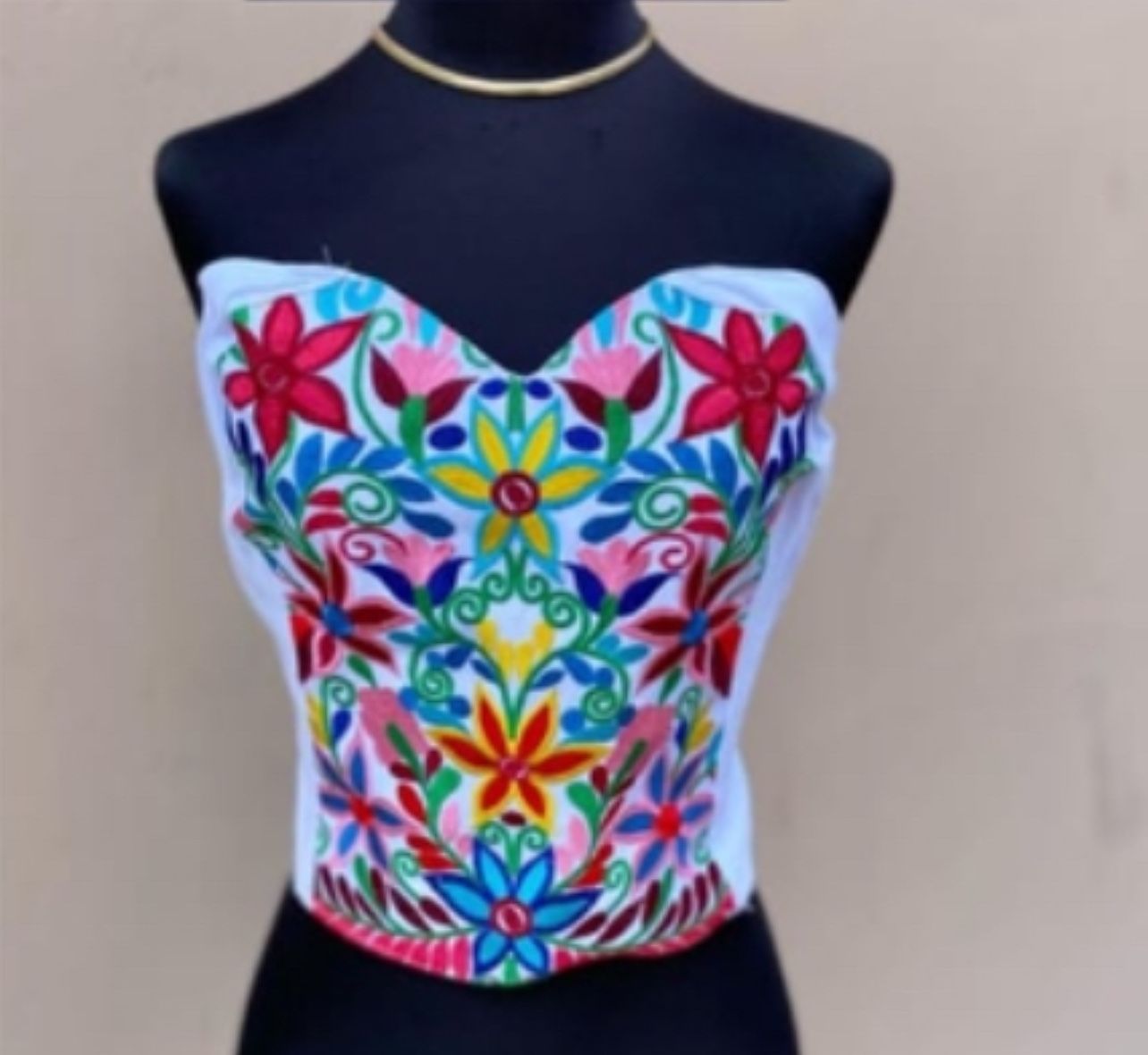 Beautiful Embroidered Corset - Hermoso Corset