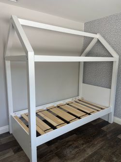 Twin Bedframe